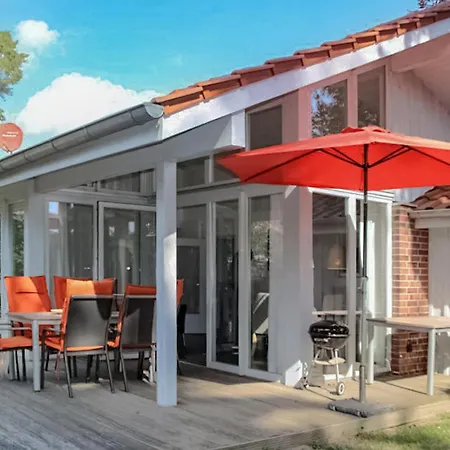 Dom wakacyjny Awesome In Roebel With Sauna